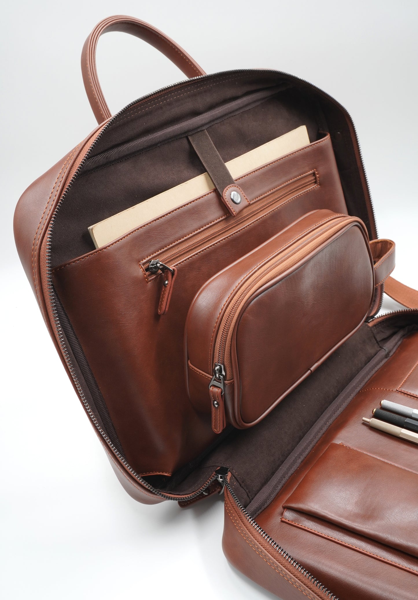 Kahverengi 16 inç Askılı Laptop Organizer & Evrak Çantası